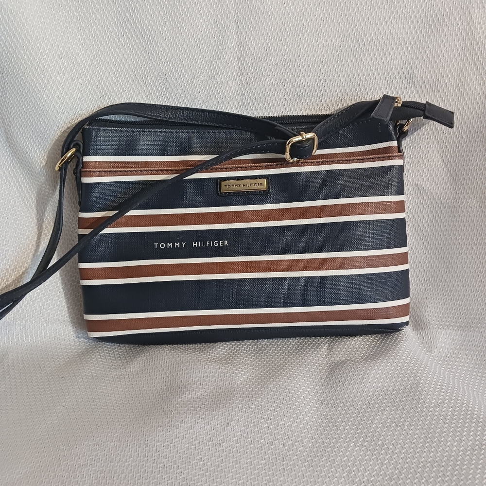 Tommy Hilfiger crossbody handbag